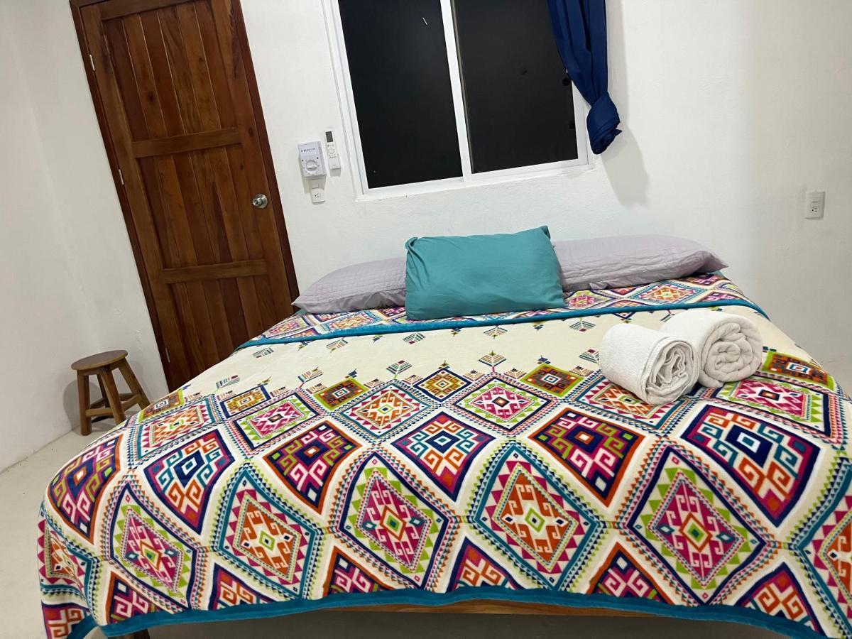 Casa Los Abuelos Isla Holbox ภายนอก รูปภาพ